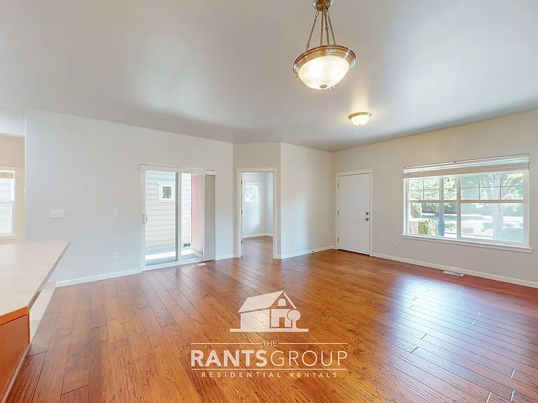 5146 Balustrade Blvd SE — Photo 3