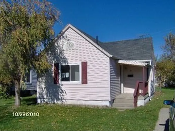 58 Yeamans Ave, Mount Clemens, MI 48043