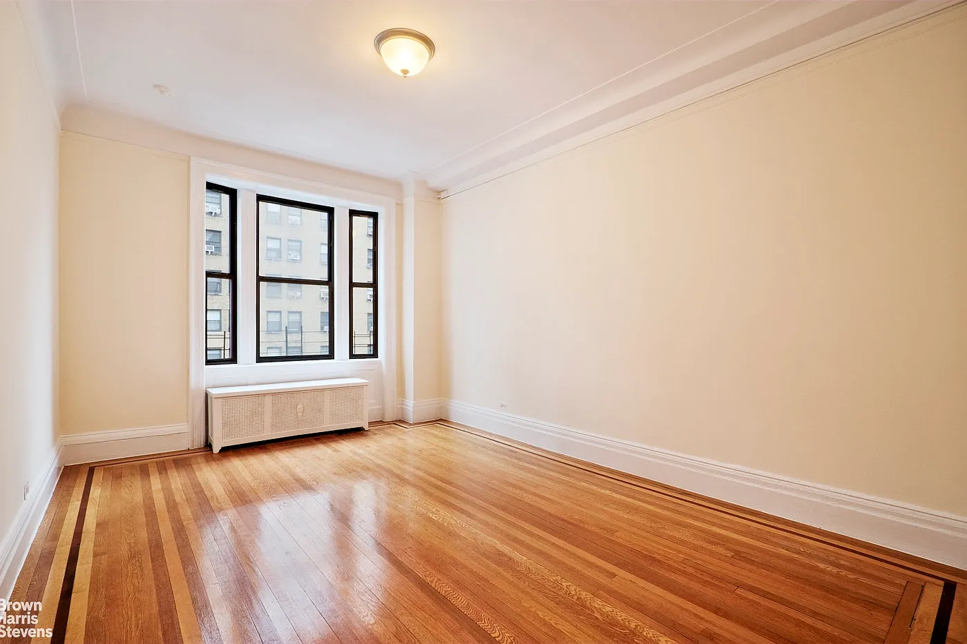 260 West 72nd Street — Photo 4