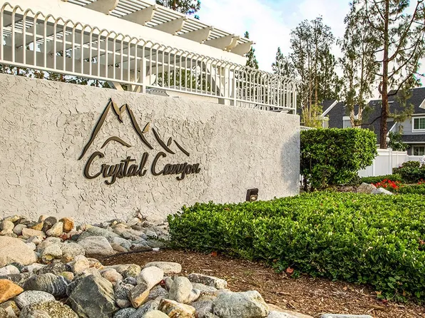 260 Evergreen Ct, Azusa, CA 91702