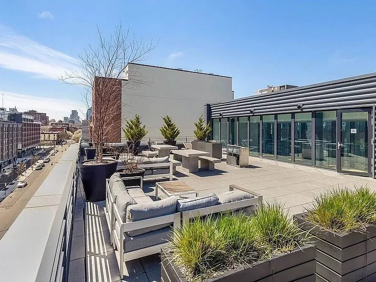 531 Myrtle Ave #4B — Photo 6