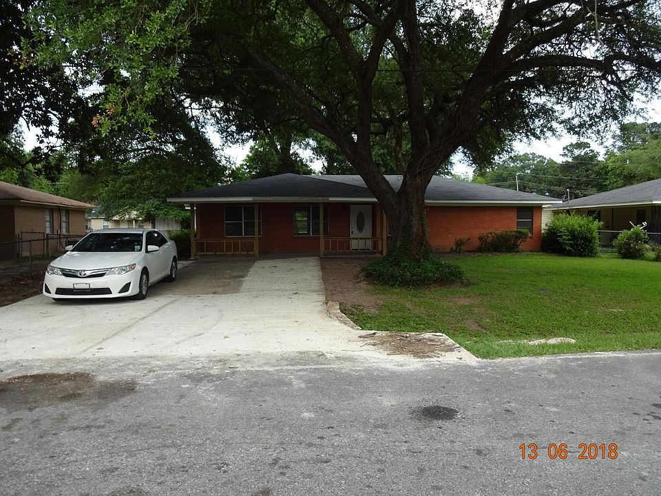123 Selman Drive