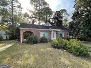 131 W Huckabee St, Mc Rae Helena, GA 31055