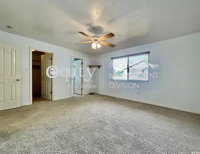 11742 S Tatteredangel Cv — Photo 13