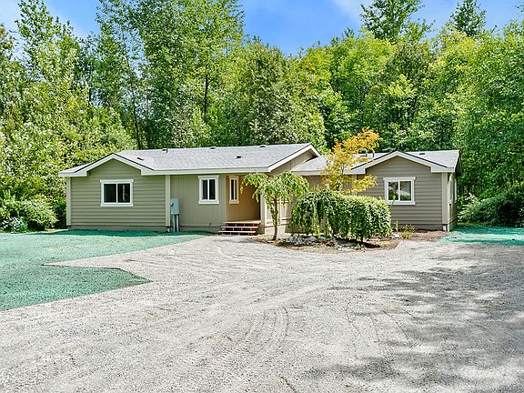 3rd image of 4408 72nd St E