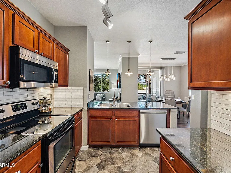 7009 E Acoma Dr #2121 — Photo 8