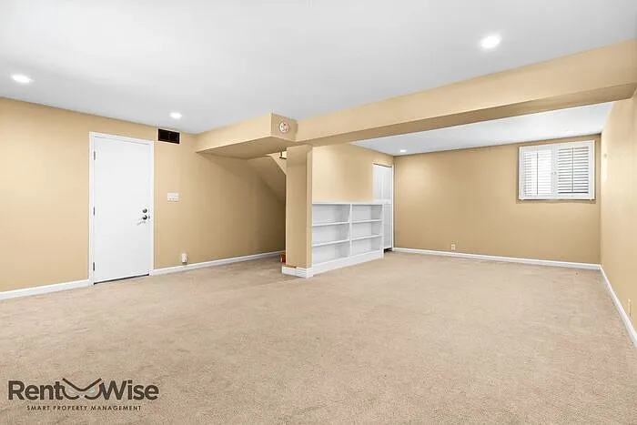 1120 Oakwood Dr — Photo 15