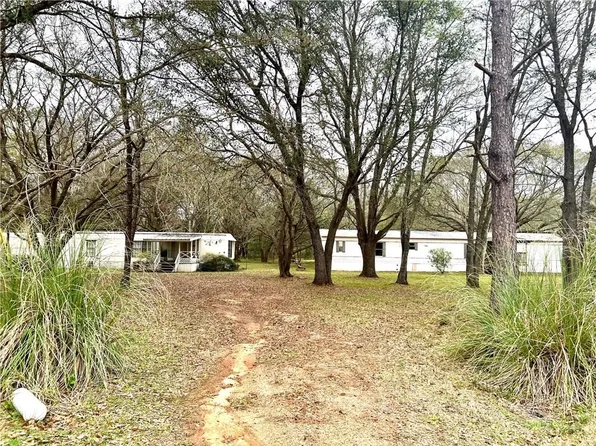 8621 Grand Farms Rd E, Grand Bay, AL 36541