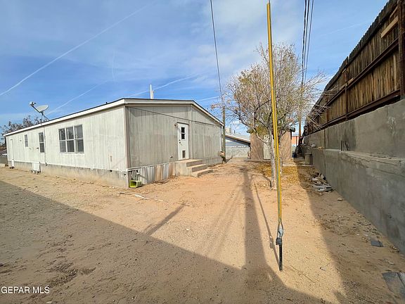 2nd image of 103 Mimbre Dr