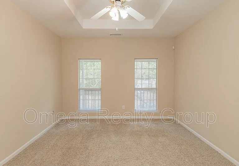 570 Treymoor Lake Cir — Photo 21