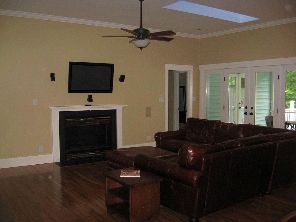 Gas logs in living room