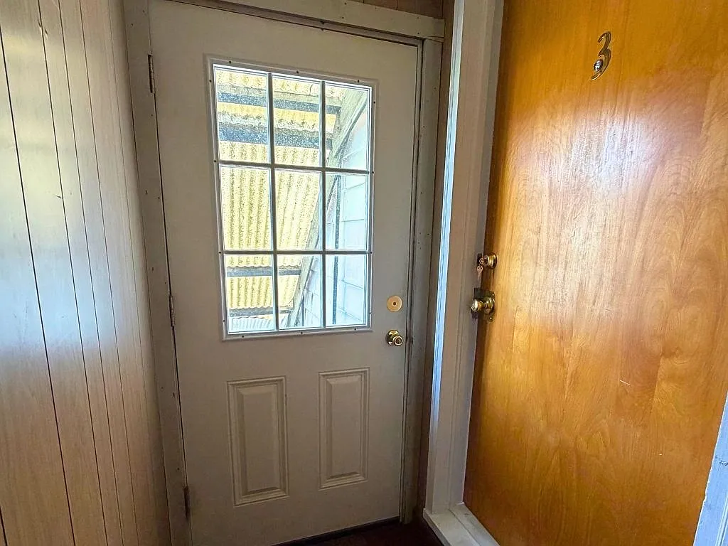 Studio, 290 sqft, $1,100 — Photo 4