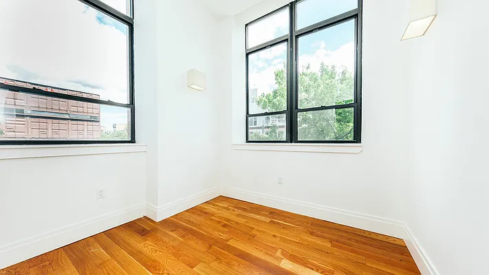 Rented by Nooklyn NYC LLC | media 35