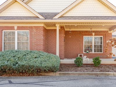 3902 Spring Park Ln, Louisville, KY, 40218