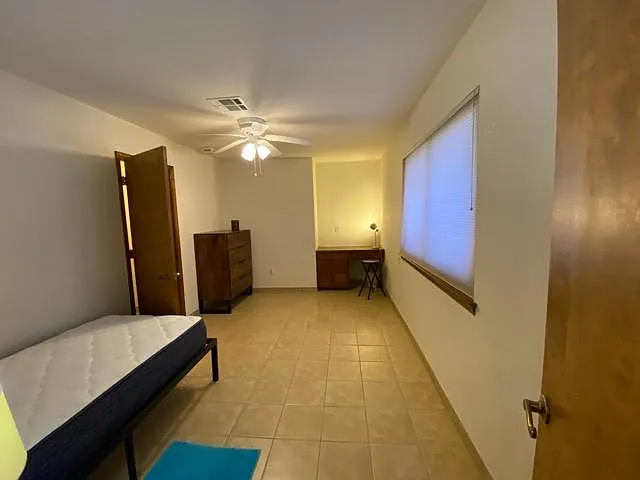 703 Homestead Cir — Photo 11