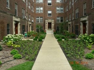 3415 N Marshfield Ave APT 1E, Chicago, IL 60657