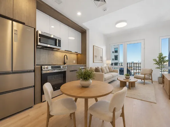1211 Fulton Street image 1 of 10