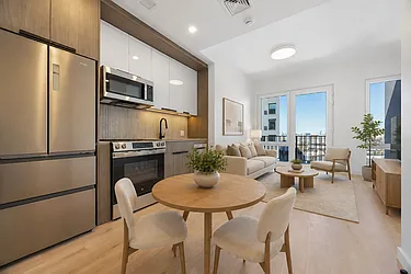1211 Fulton Street, #8C
