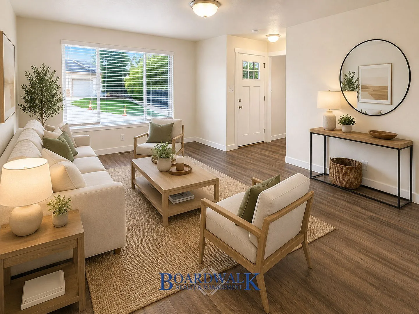4 bed, 2.0 bath, 1700 sqft, $2,100 — Photo 4