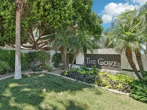 The Cove Apartments