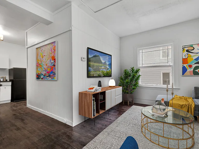 808 Vine St #1 — Photo 4