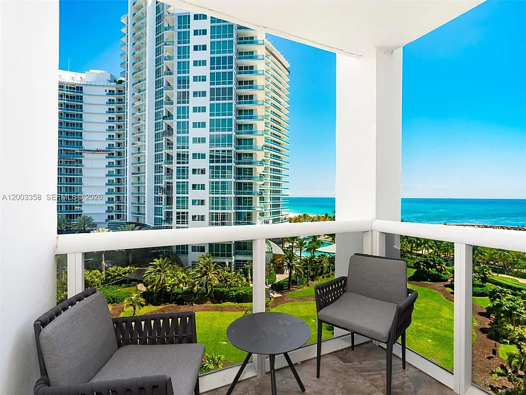 10275 Collins Ave #802 — Photo 4