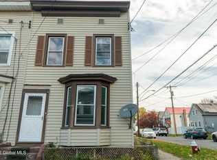 59 John St, Rensselaer, NY 12144