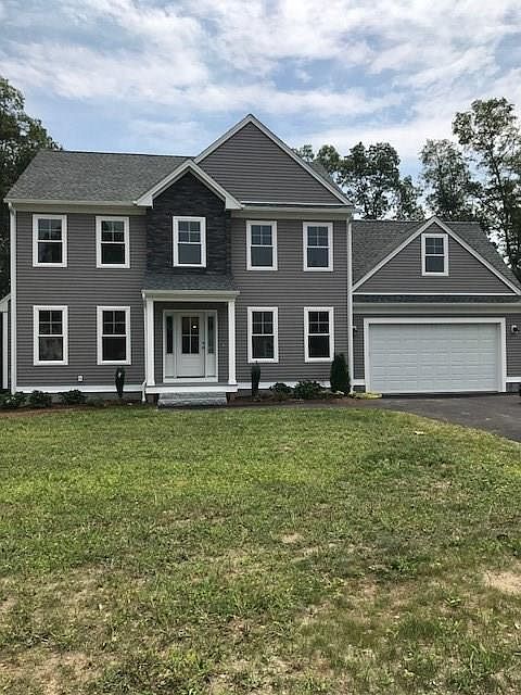 1st image of 9 Plantation Dr