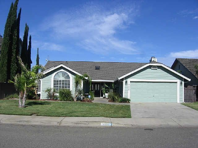 1st image of 3450 Harbor Dr