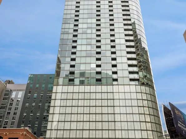 600 N Fairbanks Ct Unit 1403, Chicago, IL 60611