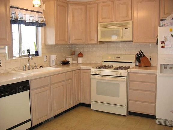 4th image of 4821 Townsend Way