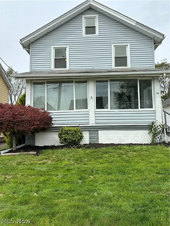 34 Townsend Ave photo 1