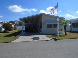 8 Silver Crest Dr, Haines City, FL 33844