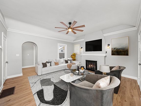 5th image of 2131 170th St