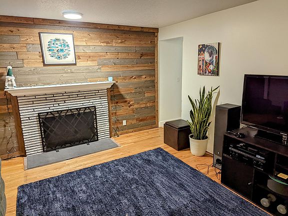 3rd image of 16226 SE Arista Dr