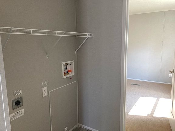 3rd image of 2575 W Martin Luther King Blvd #B09