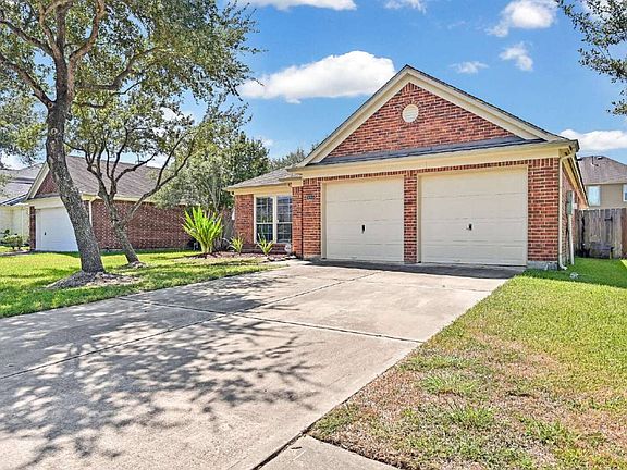 2nd image of 3258 Gladewater Ln