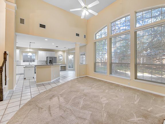 5th image of 36 Grants Lake Dr