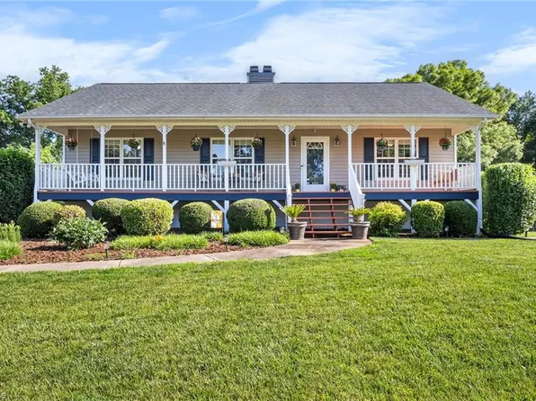 264 Reedy Creek Ct, Lexington, NC 27295