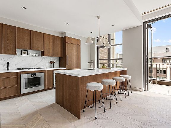3rd image of 180 Front St #8M