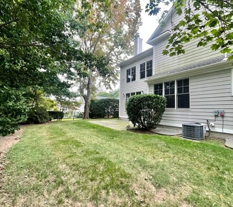 1st image of 6817 Algonquin Ave