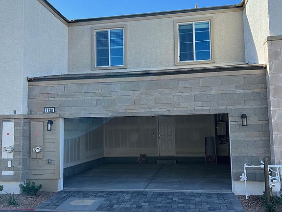 3rd image of 1120 Heliodor Ave
