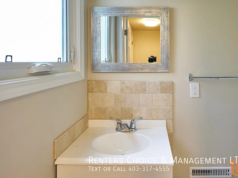 807 7a Ave N — Photo 11