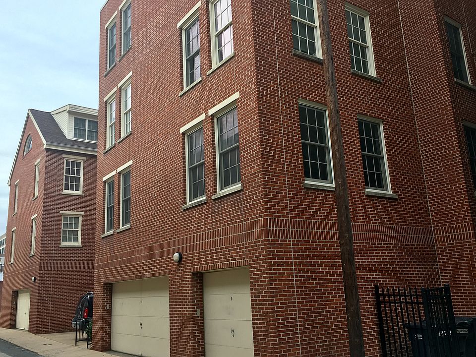 1st image of 249-51 N 2nd St Unit 1R