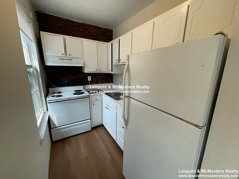 South Huntington Apartments — Photo 47