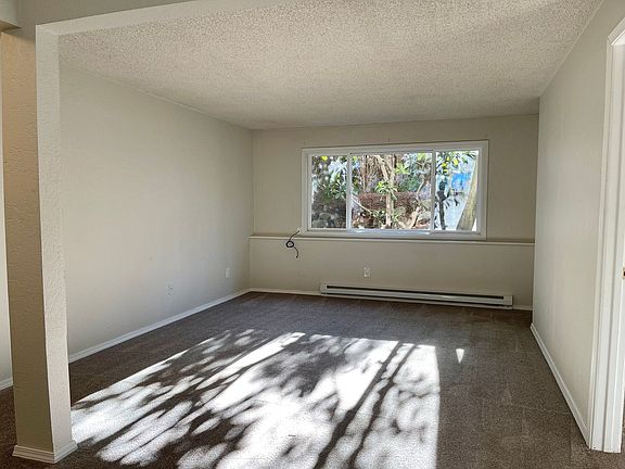 3rd image of 12300 28th Ave NE APT B2