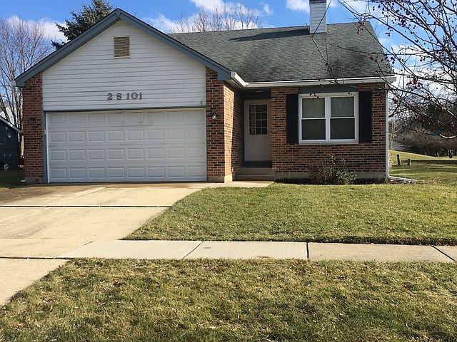 1st image of 2S101 Continental Dr