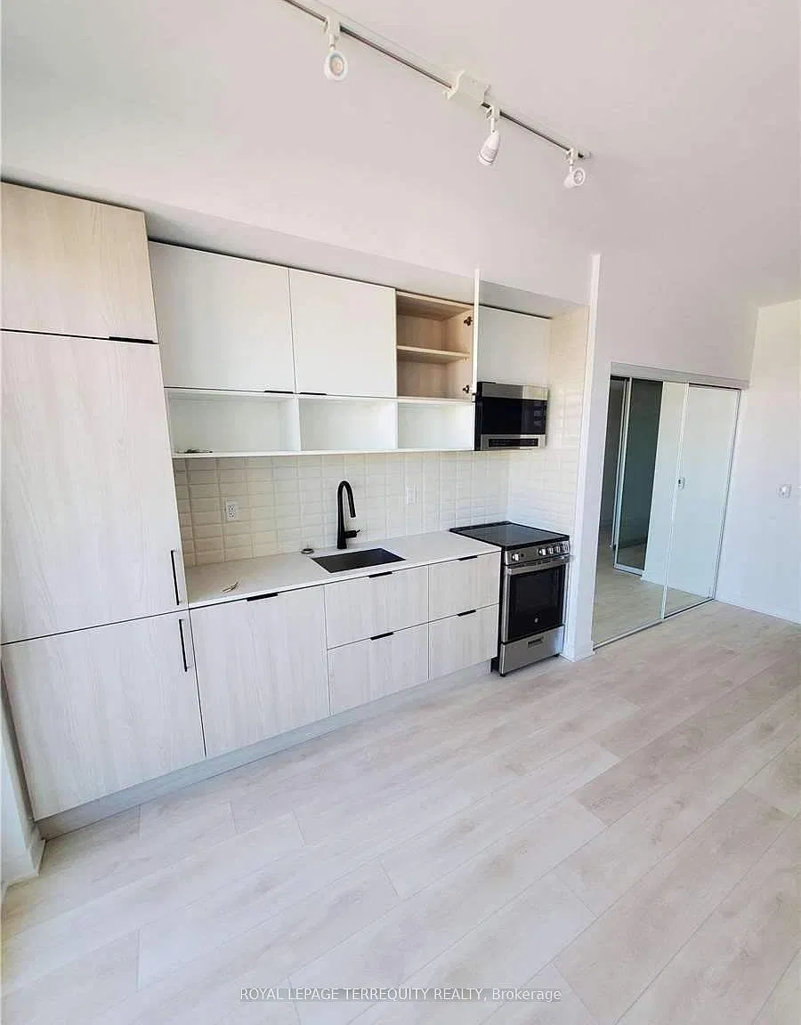1 bed, $1,995 — Photo 3