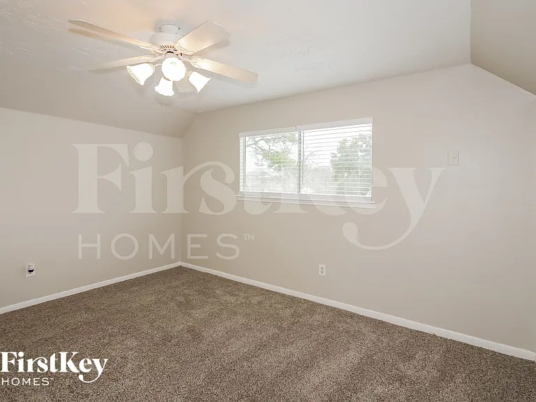 16534 Royal Mile Ln — Photo 13