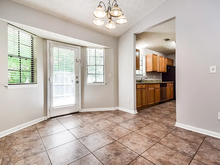 4114 Red Laurel Way — Photo 5